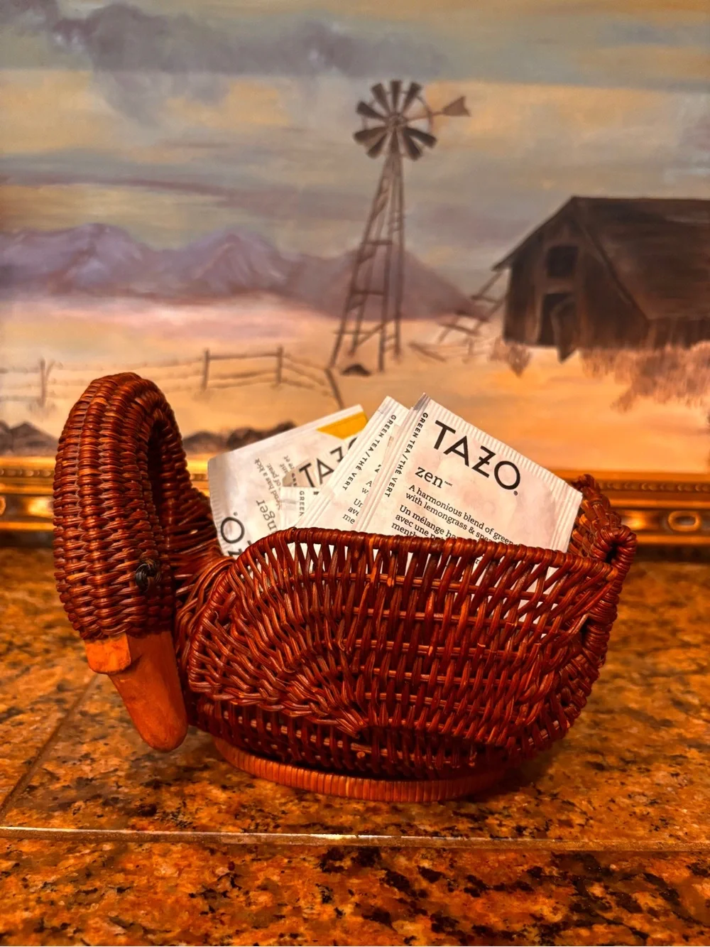 Vintage Wicker Rattan Duck Basket Handwoven Folk Art Cottage Farmhouse 7”